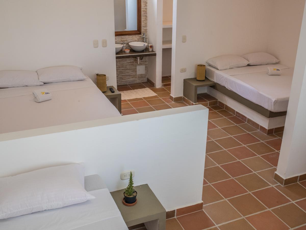 Hotel Donama *